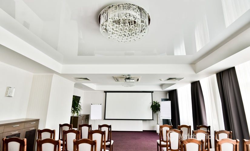 Rent a 120 m² Meeting room in Голосіївський район, вул. Інститутська 73 (02000) - 0 | MatchOffice.com