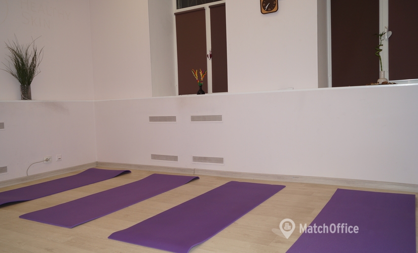 Rent a 19 m² Meeting room in Шевченківський, вулиця Малопідвальна 4 (02000) - 1 | MatchOffice.com