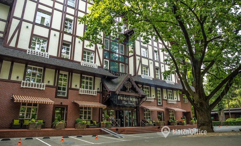 Choose a 120 m² Convention center in Голосіївський район, Голосіївський проспект 87 (03040) - 1 | MatchOffice