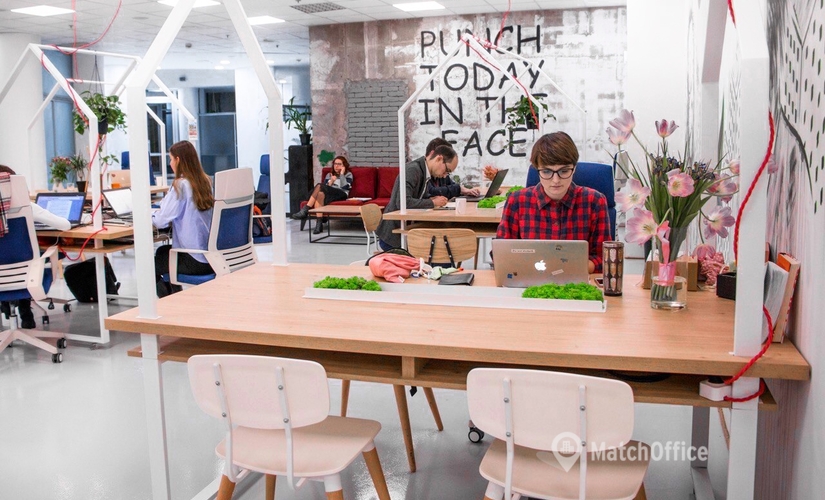 1000 m² Co-working  in Pechersky district, Алея Героїв Небесної Сотні (02000) - 0 | MatchOffice.com