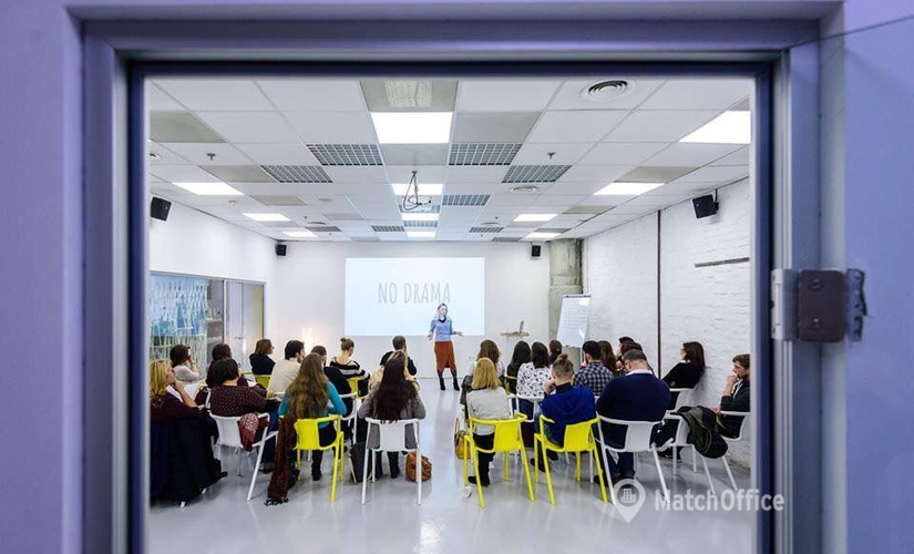 50 m² Conference center in Pechersky district, Алея Героїв Небесної Сотні (02000) - 0 | MatchOffice.com