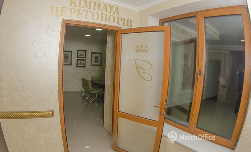 Choose a 30 m² Convention center in Вінниця, вулиця Соборна 34 (21000) - 2 | MatchOffice