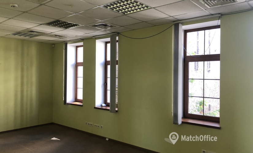 Бізнес-центр вулиця Набережно-Хрещатицька 9 04070 Подільський район