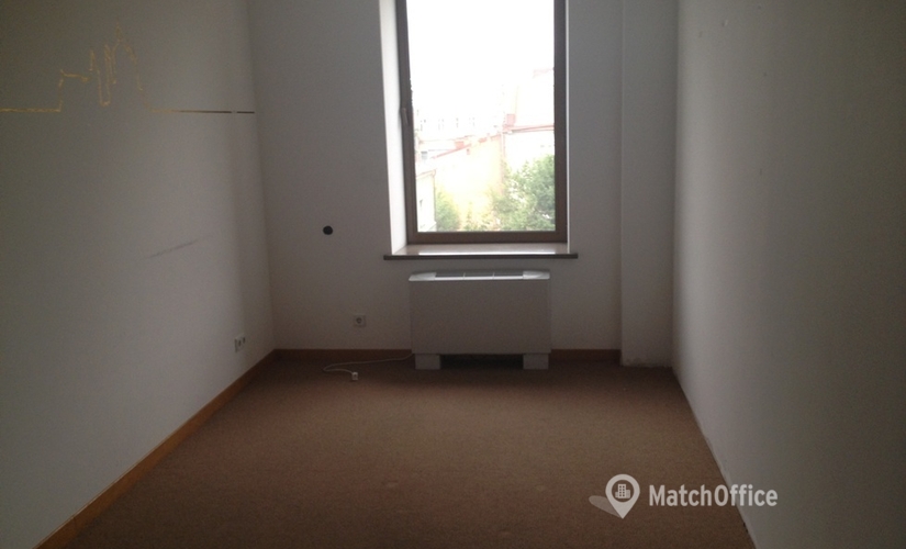 Бізнес-центр вулиця Б. Хмельницького 01030 Шевченківський район