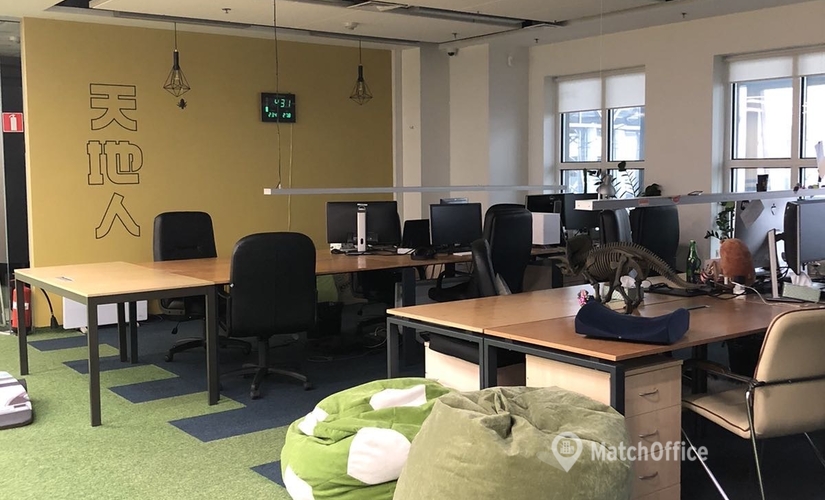 Бізнес-центр вулиця Богдана Хмельницького 19-21 01030 Шевченківський район