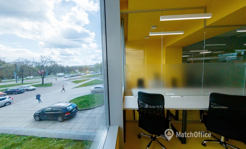 40 m² Shared workspace  in Lviv, Viacheslava Chornovola Avenue 103 (79000) - 2 | MatchOffice