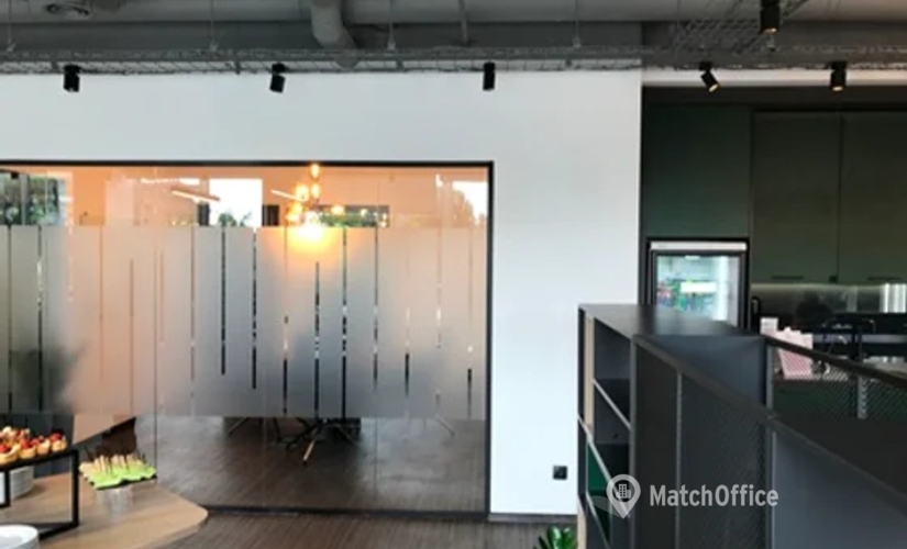 Коворкінг вул. Олени Теліги 04112 Київ