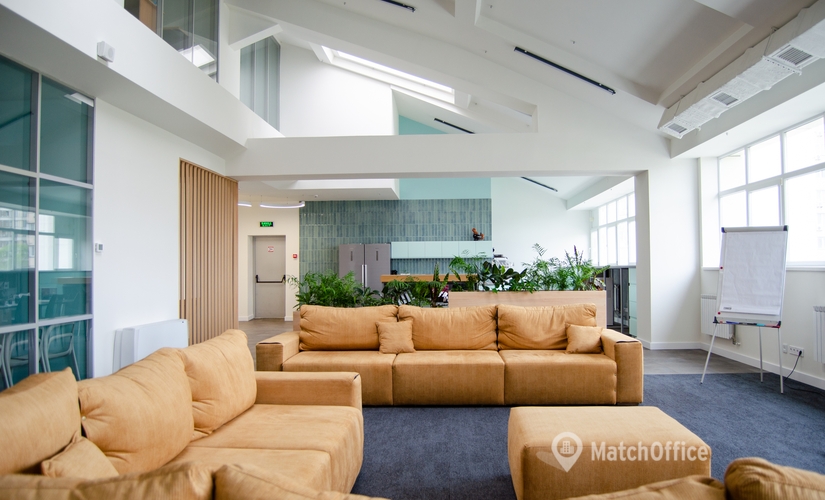 1800 m² Business center in Kyiv, вулиця Сім'ї Прахових 50 (01033) - 3 | MatchOffice.com