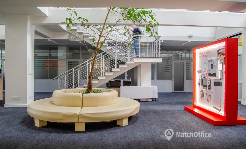 1800 m² Business space in Kyiv, вулиця Сім'ї Прахових 50 (01033) - 2 | MatchOffice.com