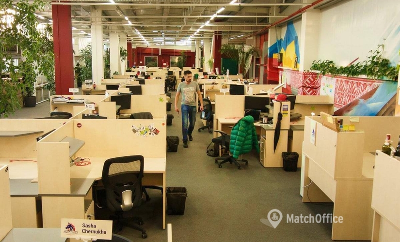 Коворкінг вулиця Наукова 2-Б 79000 Львів