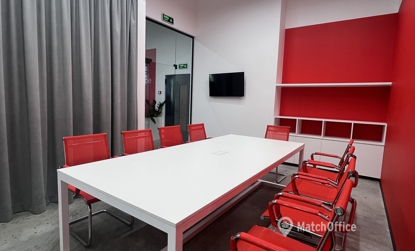  Conference center in Ivano-Frankivsk, Івано-Франківськ (76018) - 1 | MatchOffice