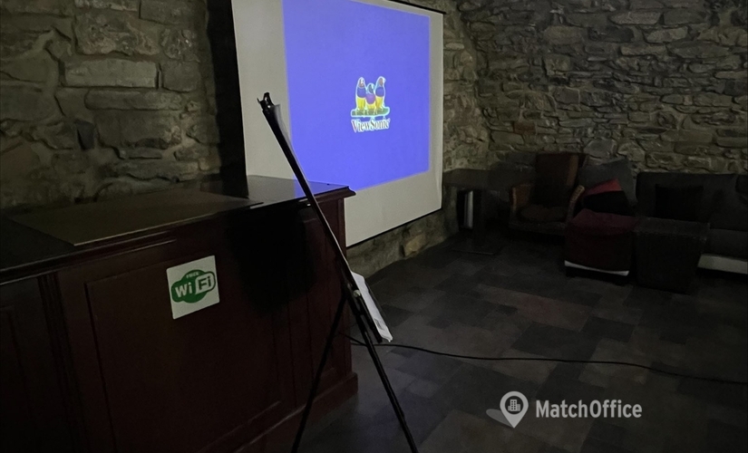 Конференц-зал вулиця Старобульварна 2 32301 Кам'янець-Подільський район