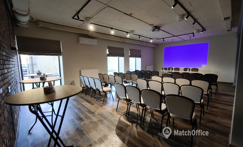 Конференц-зал Набережна 4 00000 Луцький район