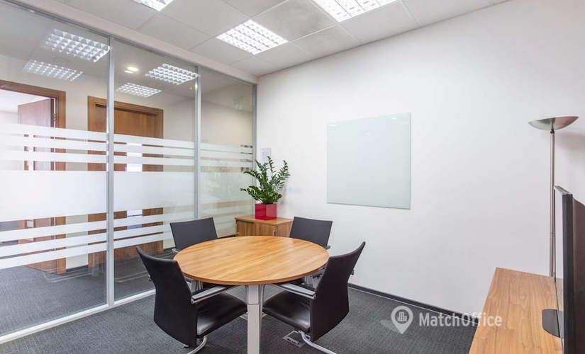 Бізнес-центр 1A Sportivnaya sq,17th floor  Шевченківський район