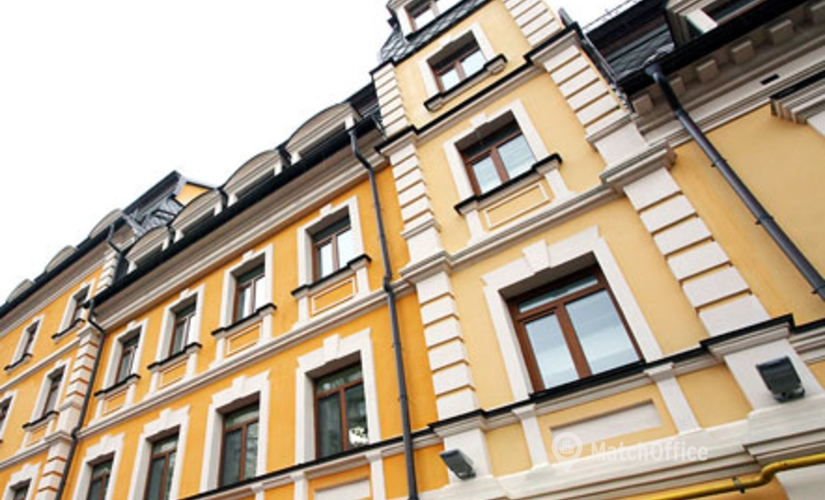 Бізнес-центр 25B, P. Sagaydachnogo str 04070 Київ