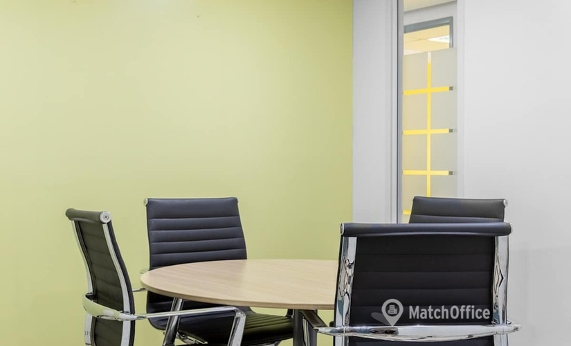 10 m² Shared workspace  in Kampala, Lourdel Road (%[postal_code]) - 2 | MatchOffice.com