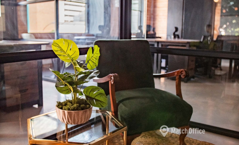 300 m² Business center building for rent in Cape Town, 77 Church St (8000) - 4 | MatchOffice.com