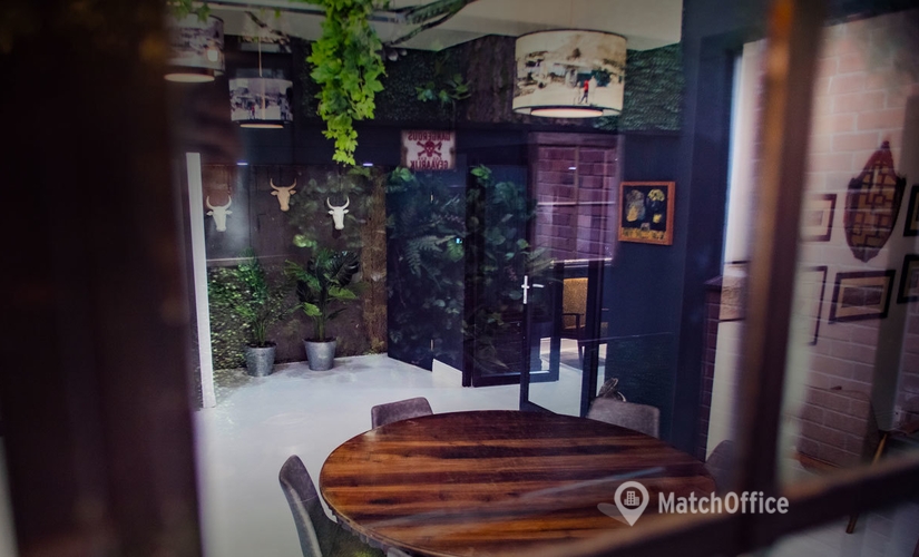 300 m² Business park place available to rent in Cape Town, 77 Church St (8000) - 2 | MatchOffice