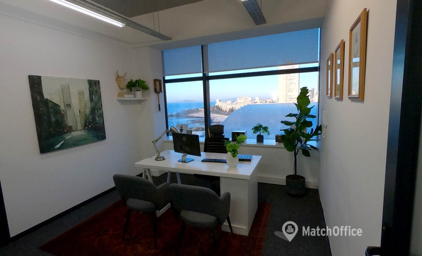 300 m² Business park property up for rent in Cape Town, 76 Regent Rd (8060) - 1 | MatchOffice.com
