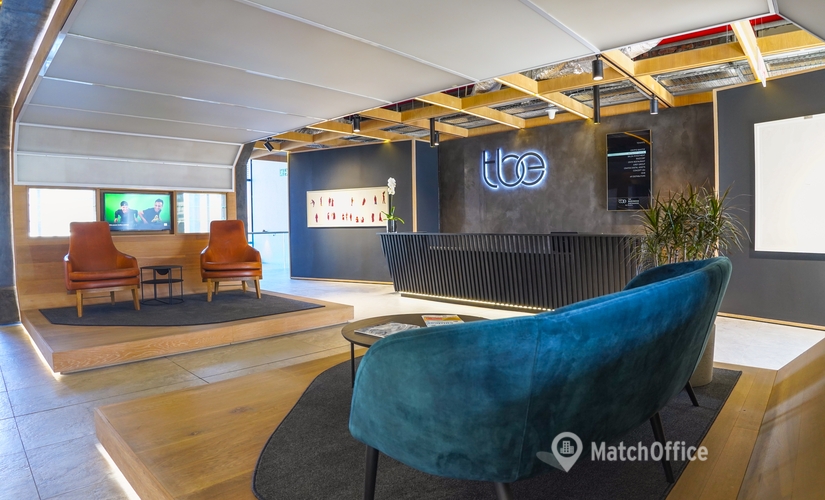250 m² Conference center in Cape Town, 3 Dock Road (8001) - 2 | MatchOffice.com