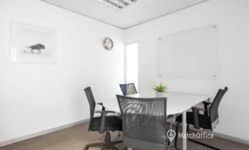 100 m² Business park in Rustenburg, Beyers Naude Drive 214 (2999) - 2 | MatchOffice