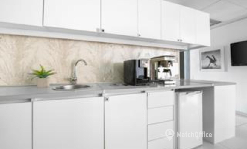 100 m² Serviced office in Rustenburg, Beyers Naude Drive 214 (2999) - 3 | MatchOffice