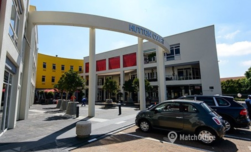 75 m² Coworking space in Johannesburg, Jan Smuts avenue and Summit Road (2196) - 1 | MatchOffice.com