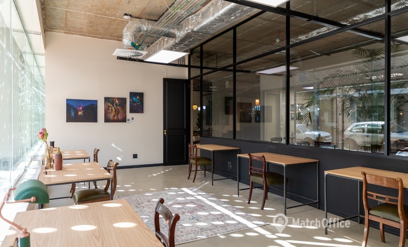 300 m² Serviced office for rent in Cape Town, Grove Avenue 9, 7708 - 0 | MatchOffice.com