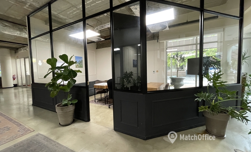 300 m² Flexible office available to rent in Cape Town, Grove Avenue 9, 7708 - 2 | MatchOffice