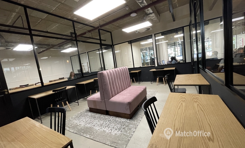 300 m² Flexible office up for rent in Cape Town, Grove Avenue 9, 7708 - 3 | MatchOffice.com
