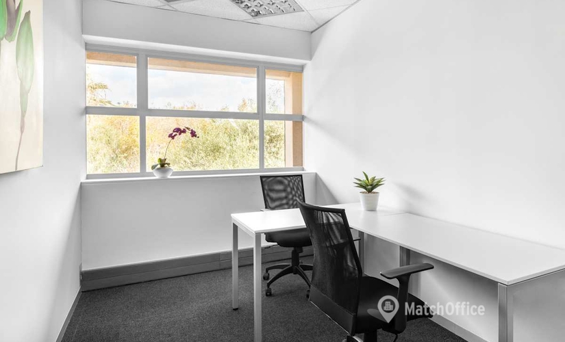10 m² Shared workspace  in Johannesburg, 8 Hillside Road (2196) - 3 | MatchOffice