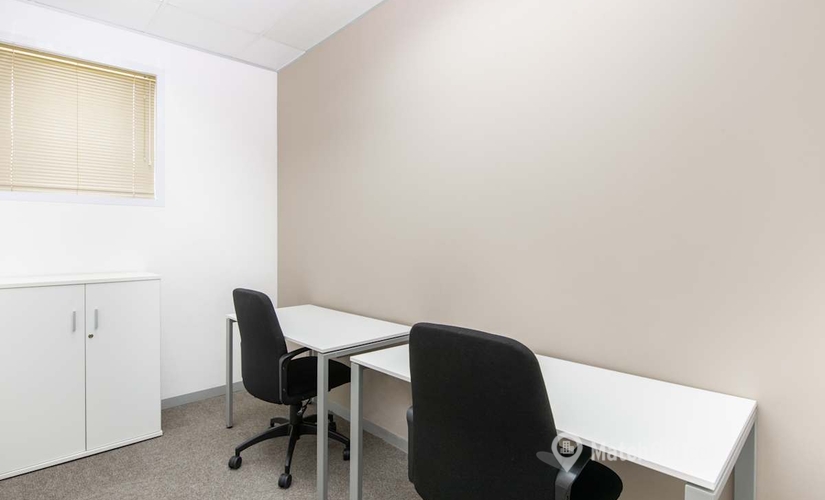 10 m² Shared workspace in East London, 14 Stewart Drive (5241) - 3 | MatchOffice
