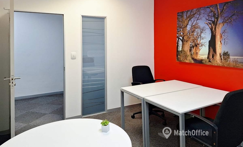 10 m² Shared workspace in Nelspruit, 11 Van Der Merwe Street (1200) - 1 | MatchOffice.com