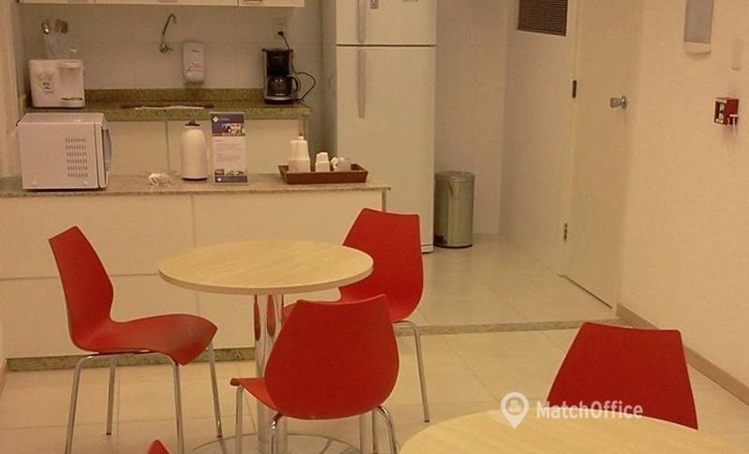 70 m² Coworking in Macaé, Avenida Nossa Senhora da Glória nº 2987 (27920-360) - 4 | MatchOffice.com