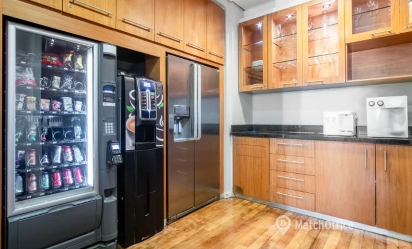 300 m² Shared workspace in Rio de Janeiro, Rua José Alexandre Buaiz 300 (29000-000) - 3 | MatchOffice