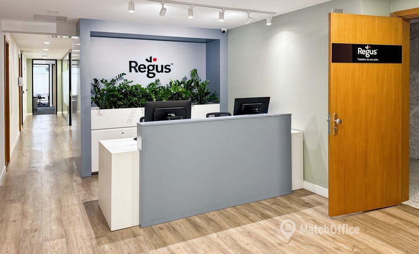 10 m² Business space in Porto Alegre, 1942 Carlos Gomes Avenida (90480-002) - 1 | MatchOffice