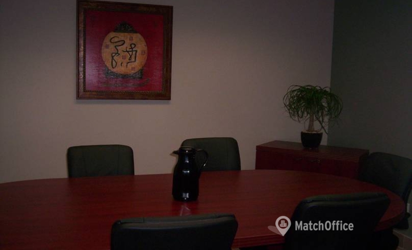 50 m² Business park in Ahuntsic-Cartierville, QC, 8925 St-Laurent (H2N 1M5) - 2 | MatchOffice