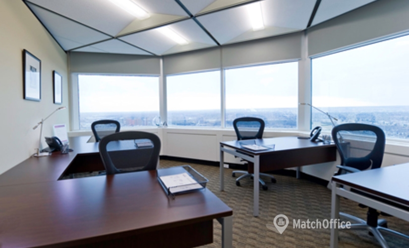 50 m² Shared workspace  in Edmonton, AB, Manulife Place (T5J 3S4) - 2 | MatchOffice.com