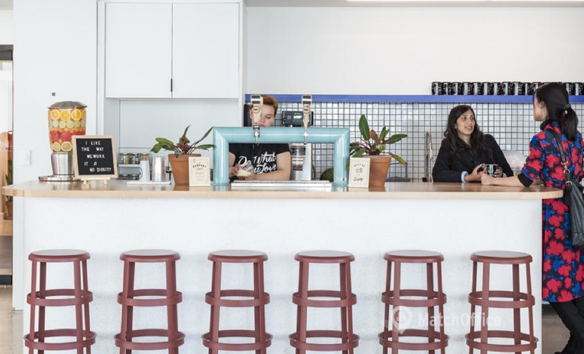 100 m² Co-working  in Toronto, University Avenue 1 (M5J 2P1) - 2 | MatchOffice