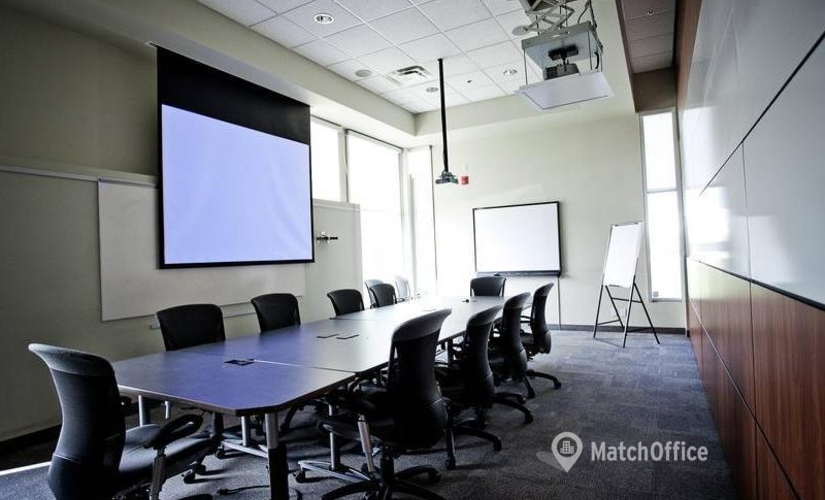 1000 m² Coworking space  in Barrie, ON, 92 Caplan Avenue (L4N 0Z7) - 1 | MatchOffice.com