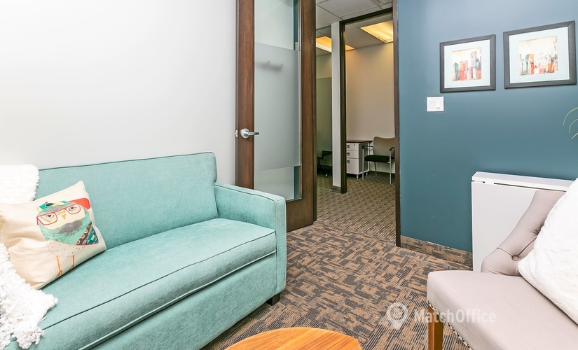 198 m² Business center building up for rent in Calgary, AB, 11500 29th Street SE #105 (T2Z 3W9) - 5 | MatchOffice.com