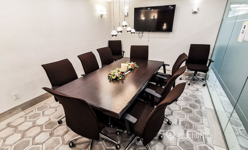 12 m² Business center place up for rent in North Vancouver, BC, Marine Drive 2030 (V7P 1V7) - 4 | MatchOffice.com