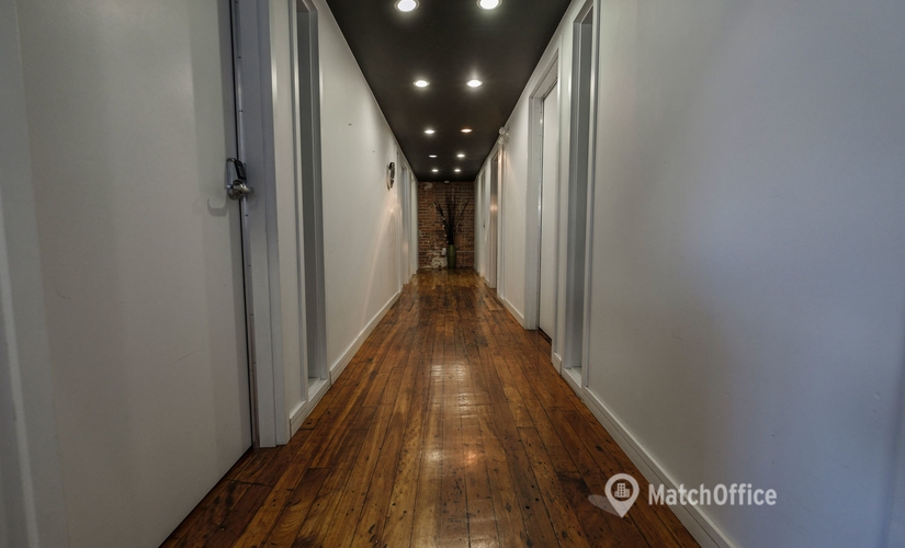40 m² Shared office  in Montreal, QC, 4020 Saint-Ambroise (H4C 2C7) - 2 | MatchOffice.com