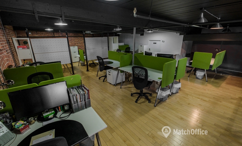 40 m² Business park building up for rent in Montreal, QC, 4020 Saint-Ambroise (H4C 2C7) - 0 | MatchOffice.com