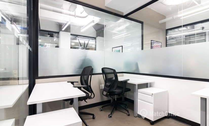 100 m² Coworking space in Toronto, 99 Yorkville Avenue (M5R 3K5) - 2 | MatchOffice.com