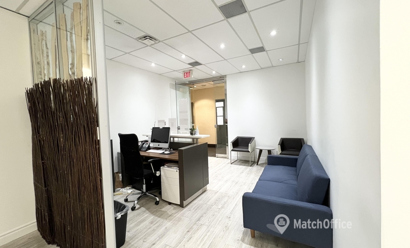 50 m² Flexible office up for rent in Toronto, Yorkville, M5R 2A5  - 4 | MatchOffice.com