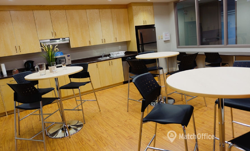 Virtual business address in Mississauga, ON, 5800 Ambler Drive (L4W 4J4) - 1 | MatchOffice.com