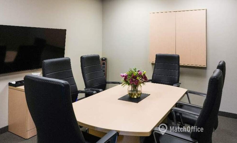 10 m² Conference space in Toronto, First Canadian Place (M5X 1C7) - 3 | MatchOffice.com
