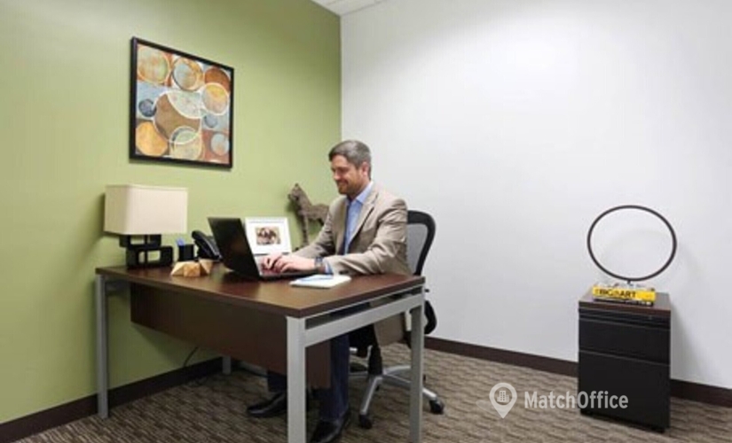 Virtual office in Toronto, 1235 Bay Street (M5R 3K4) - 4 | MatchOffice.com