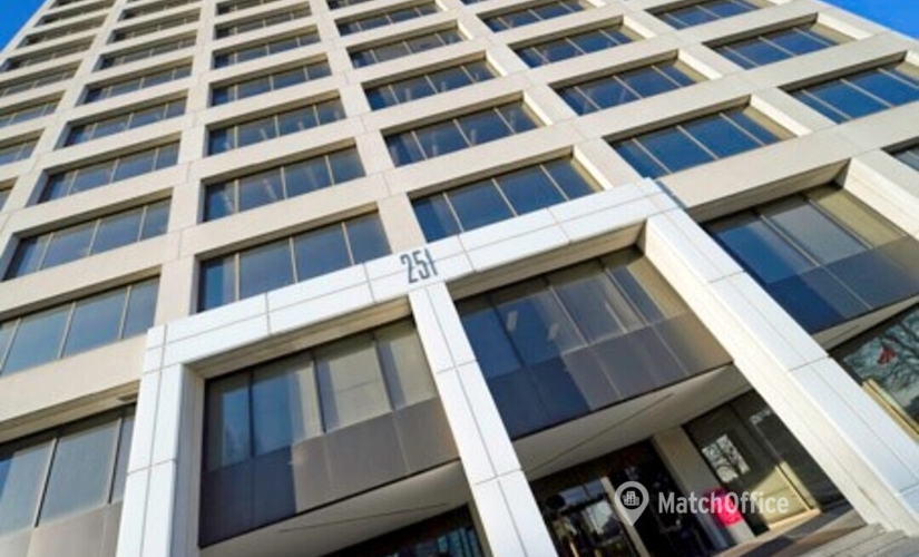 600 m² Shared workspace  in Toronto, 251 Consumers Road (M2J 4R3) - 1 | MatchOffice